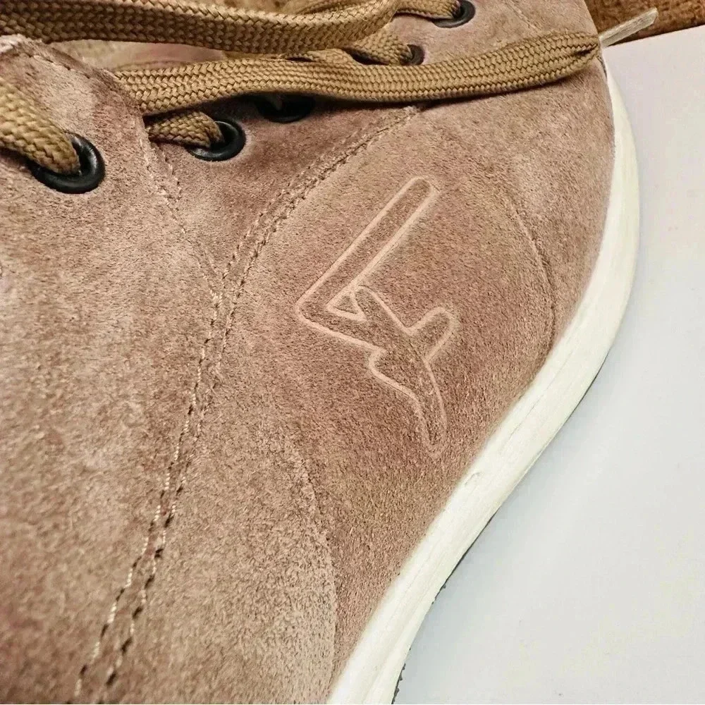 Vintage Salvatore Ferramgamo World Sneakers